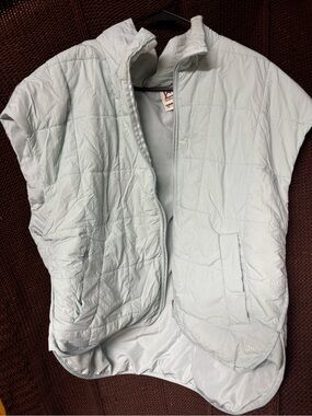 Avalanche Pale Blue Quilted Women’s Vest